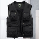Lightweight men's outdoor vest with multiple pockets