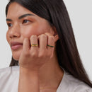 Isla - Elegante ædelstensringe med bølgede detaljer