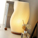LumeWave - Elegant USB Lampe med Dobbelte Lysskærme