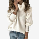 Emma – Langærmet Sweater med Turtleneck og Knapdetaljer