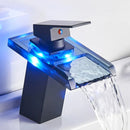 LumiFlow - LED vandfaldshane med temperaturindikator