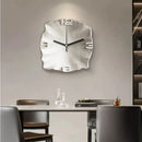 LuxClock- Moderne vægur med abstrakt reliefdesign og