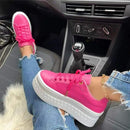 Ella - Stilfulde plateausneakers med let sål og klassisk
