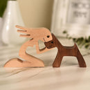 FurryFriend - Håndlavet træskulptur hund og menneske