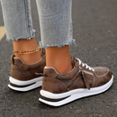 Harper - Sporty sneakers med lynlåsdetaljer og slidstærk sål